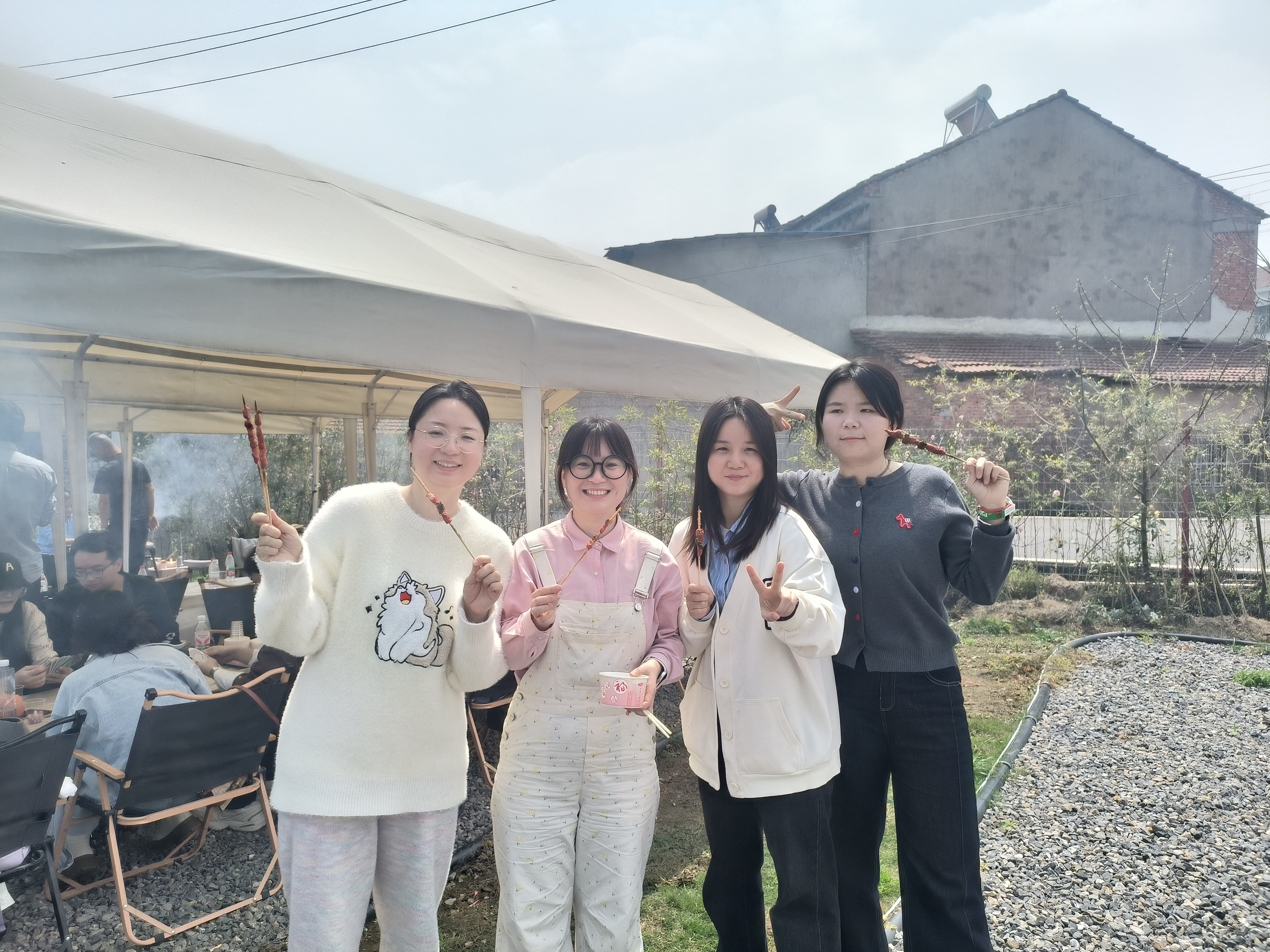 启创动力团队风采 16